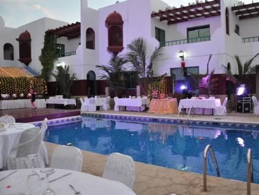 Oyo 168 Al Raha Hotel Apartments Charjah Extérieur photo